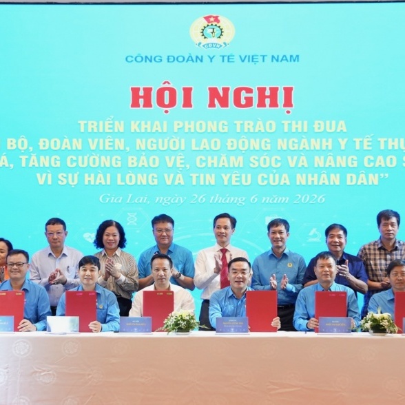 Công đoàn Y tế Việt Nam phát động phong trào thi đua và cuộc thi tìm hiểu Nghị quyết số 72-NQ/TW