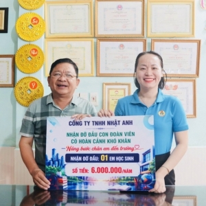 Lan tỏa mô hình “Nâng bước chân em tới trường”