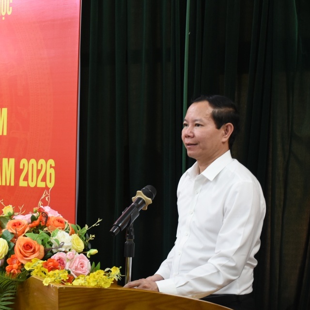 Kiện toàn tổ chức, nâng cao chất lượng đào tạo và nghiên cứu khoa học