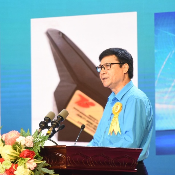 Bản lĩnh cán bộ công đoàn cơ sở