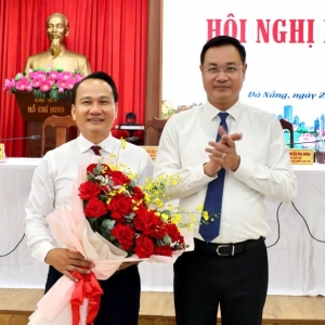 Đồng chí Nguyễn Đình Vĩnh làm Chủ tịch Ủy ban MTTQ Việt Nam thành phố Đà Nẵng