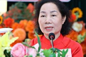 Người cao tuổi trong nhịp sống mới - Kỳ 2: Không đứng ngoài nhịp sống mới
