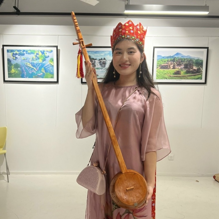 Tiếng Then - Hành trình từ cội nguồn ra thế giới - Kỳ 3: Kiều bào trở thành “sứ giả văn hóa”