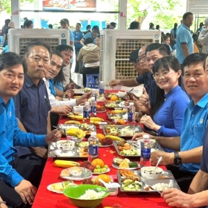 Khi việc làm, thu nhập và an cư trở thành “chìa khóa” tập hợp công nhân