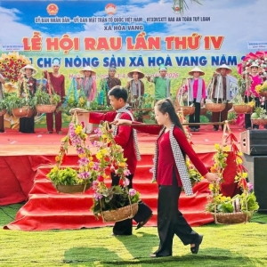 Giữ gìn bản sắc văn hóa, bồi đắp sức mạnh đại đoàn kết