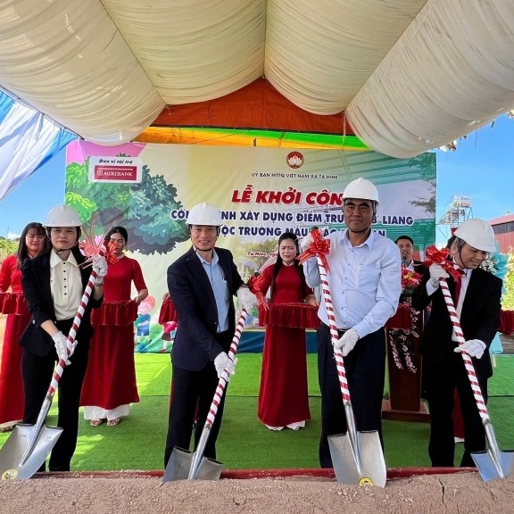 Lâm Đồng chung sức cho năm học mới