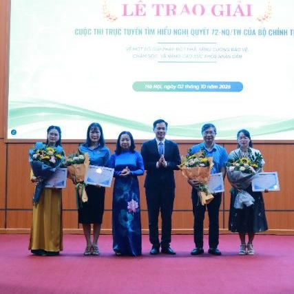 Hơn 34.000 lượt cán bộ y tế tìm hiểu Nghị quyết 72 của Bộ Chính trị