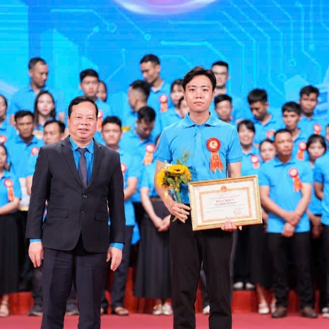 “Bàn tay vàng” từ phân xưởng cơ khí đến đỉnh cao quốc tế