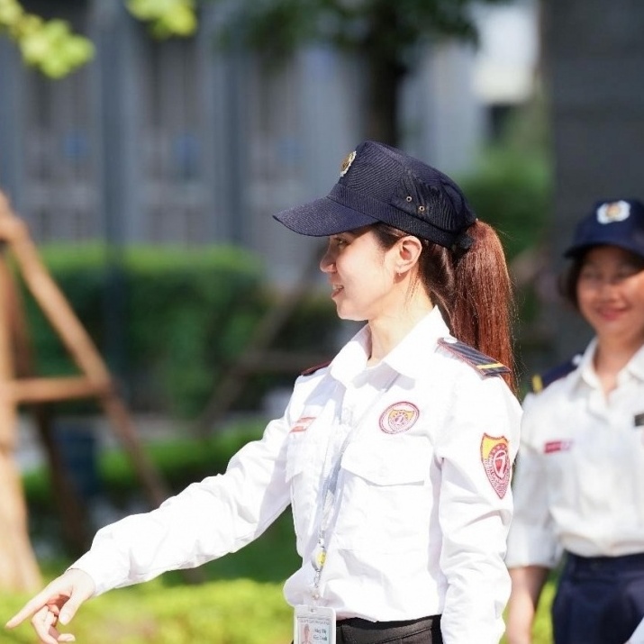 Chuyện của những bóng hồng làm nghề an ninh
