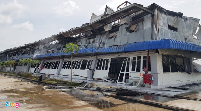 Cháy lớn thiêu rụi nhà xưởng May Nhà Bè tại Sóc Trăng chay lon thieu rui nha xuong may nha be tai soc trang