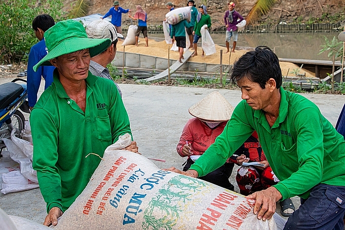 Người nông dân không đơn độc trên hành trình thực thi EVFTA nguoi nong dan khong don doc tren hanh trinh thuc thi evfta