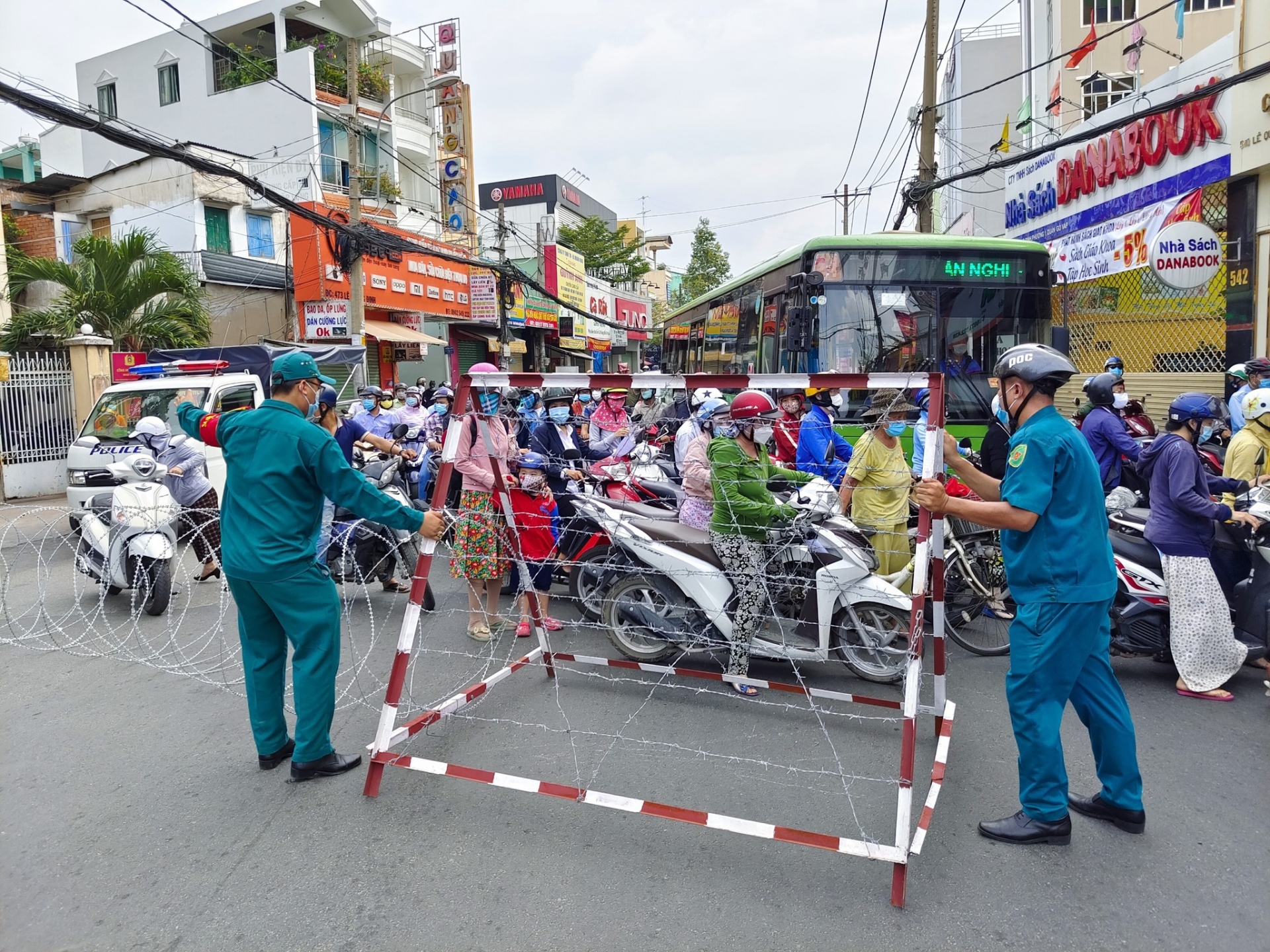 Lãnh đạo TP.HCM: Lãnh đạo TP.HCM: