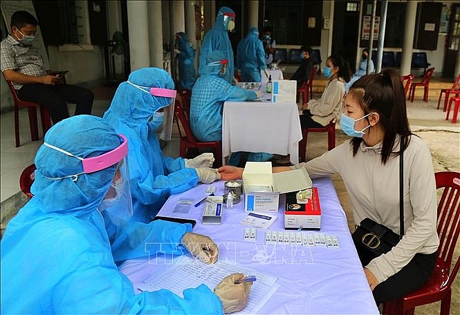 Bộ Y tế thông báo khẩn đến những người từng tới địa điểm có bệnh nhân Covid-19 3328 covid 19 06082020 10