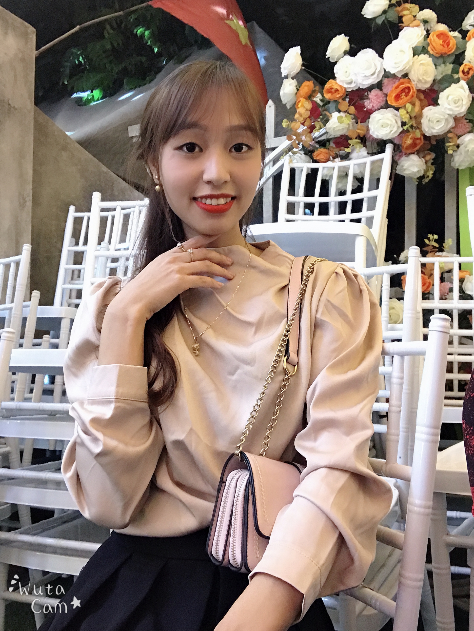Vẻ đẹp dịu dàng của những cô gái Vẻ đẹp dịu dàng của những cô gái