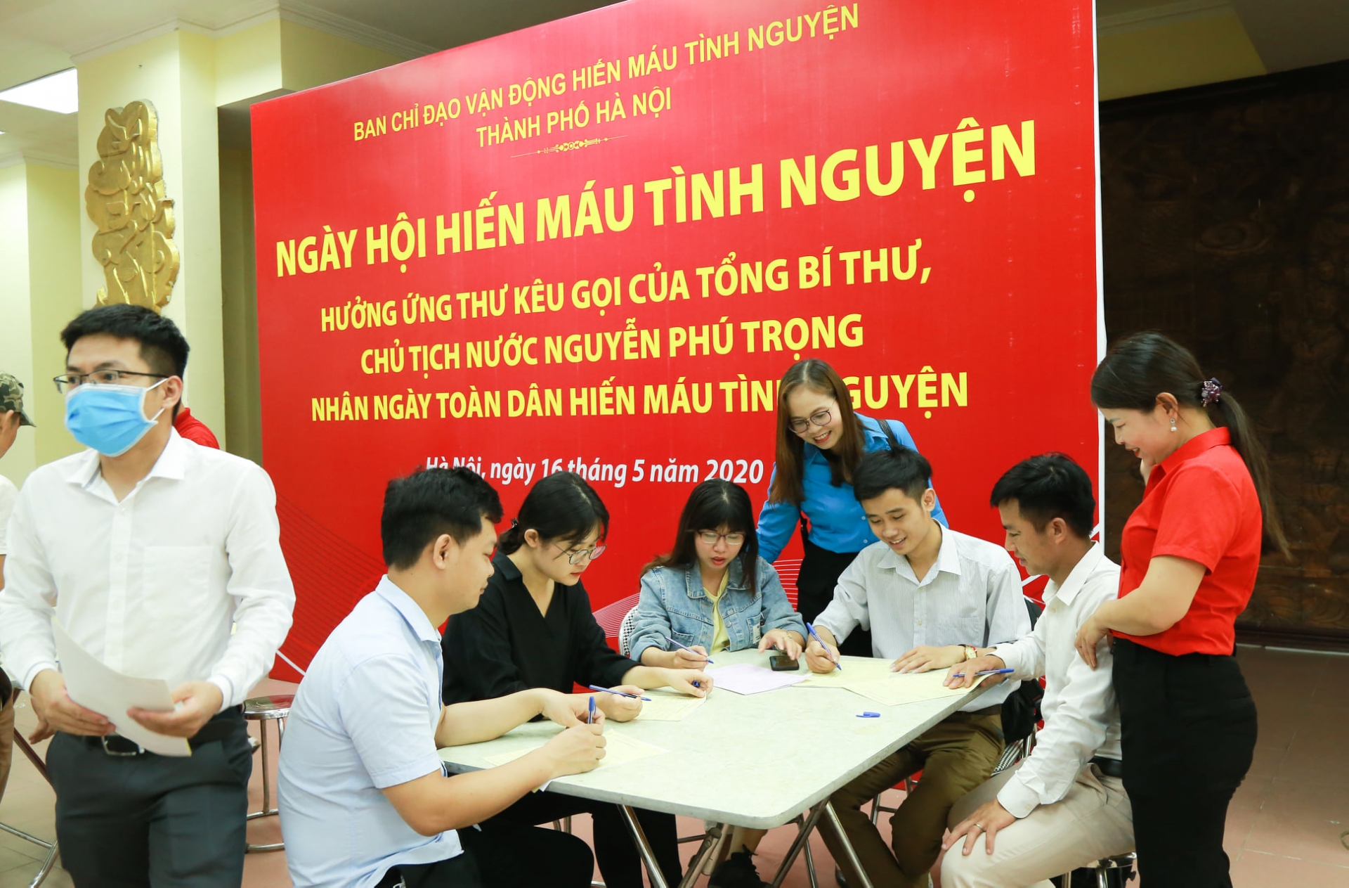 "NÉT ĐẸP LAO ĐỘNG VÀ CÔNG ĐOÀN"   NHỮNG TẤM LÒNG NHÂN ÁI