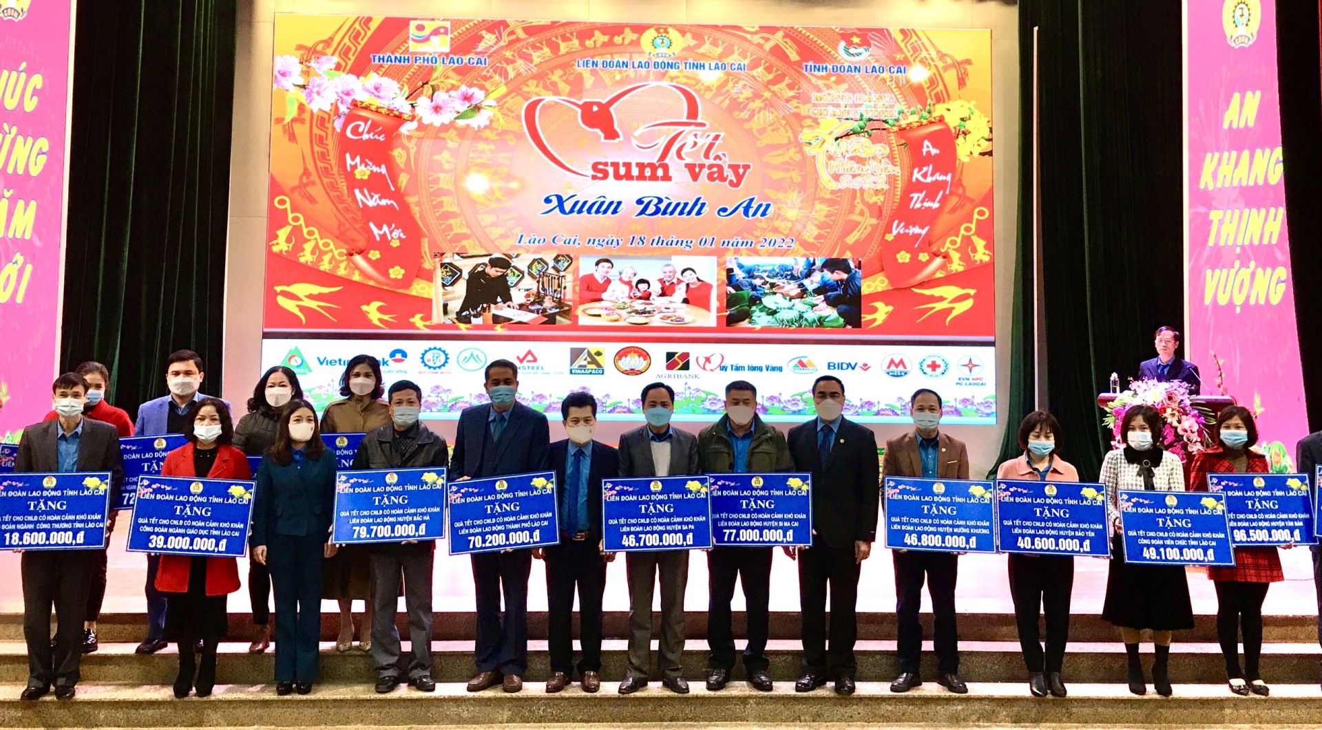 Đoàn viên, người lao động Lào Cai rộn ràng đón Tết sang Đoàn viên, người lao động Lào Cai rộn ràng đón Tết sang