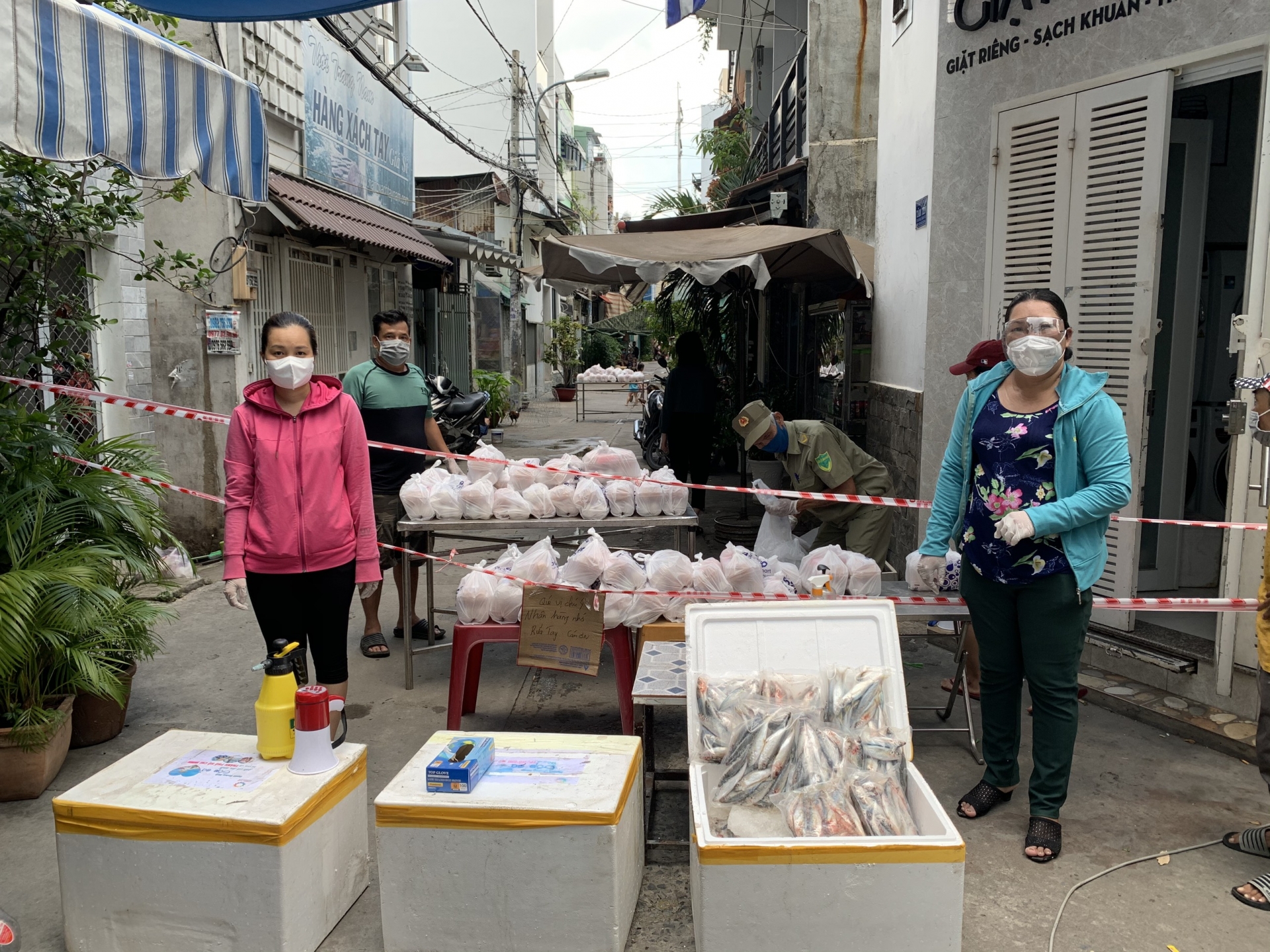 Nông, ngư dân cả nước gửi yêu thương về với TP Hồ Chí Minh