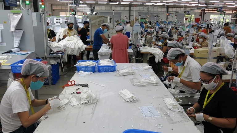 Huế: Một công nhân dương tính, xét nghiệm nhanh 2.400 người