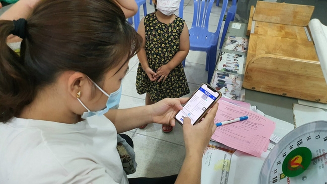 Một số địa phương nới lỏng quy định đối với người về từ vùng xanh Hà Nội Một số địa phương nới lỏng quy định đối với người về từ vùng xanh Hà Nội