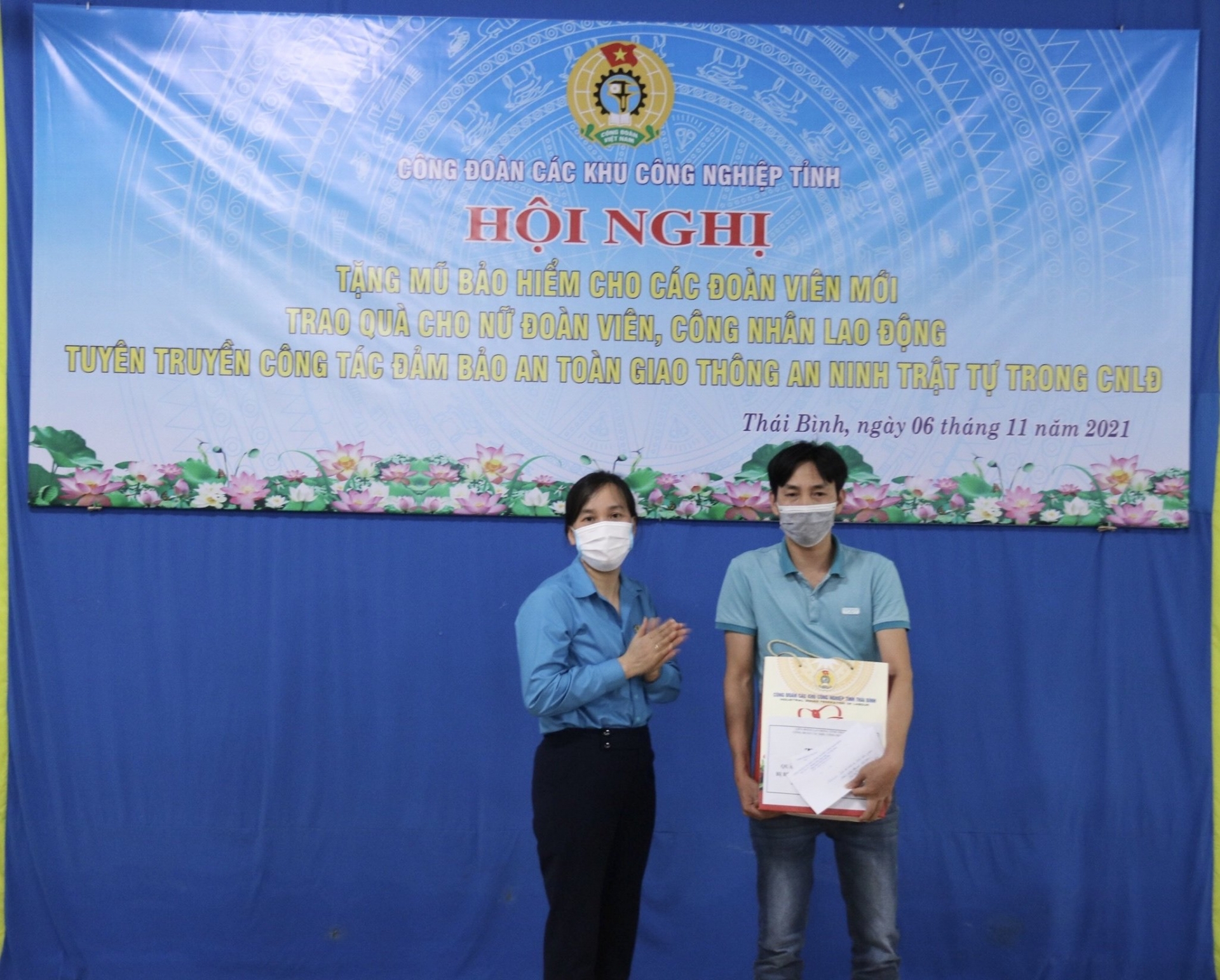 Công đoàn các KCN tỉnh Thái Bình: Tuyên truyền pháp luật cho hàng trăm đoàn viên Công đoàn các KCN tỉnh Thái Bình: Tuyên truyền pháp luật cho hàng trăm đoàn viên