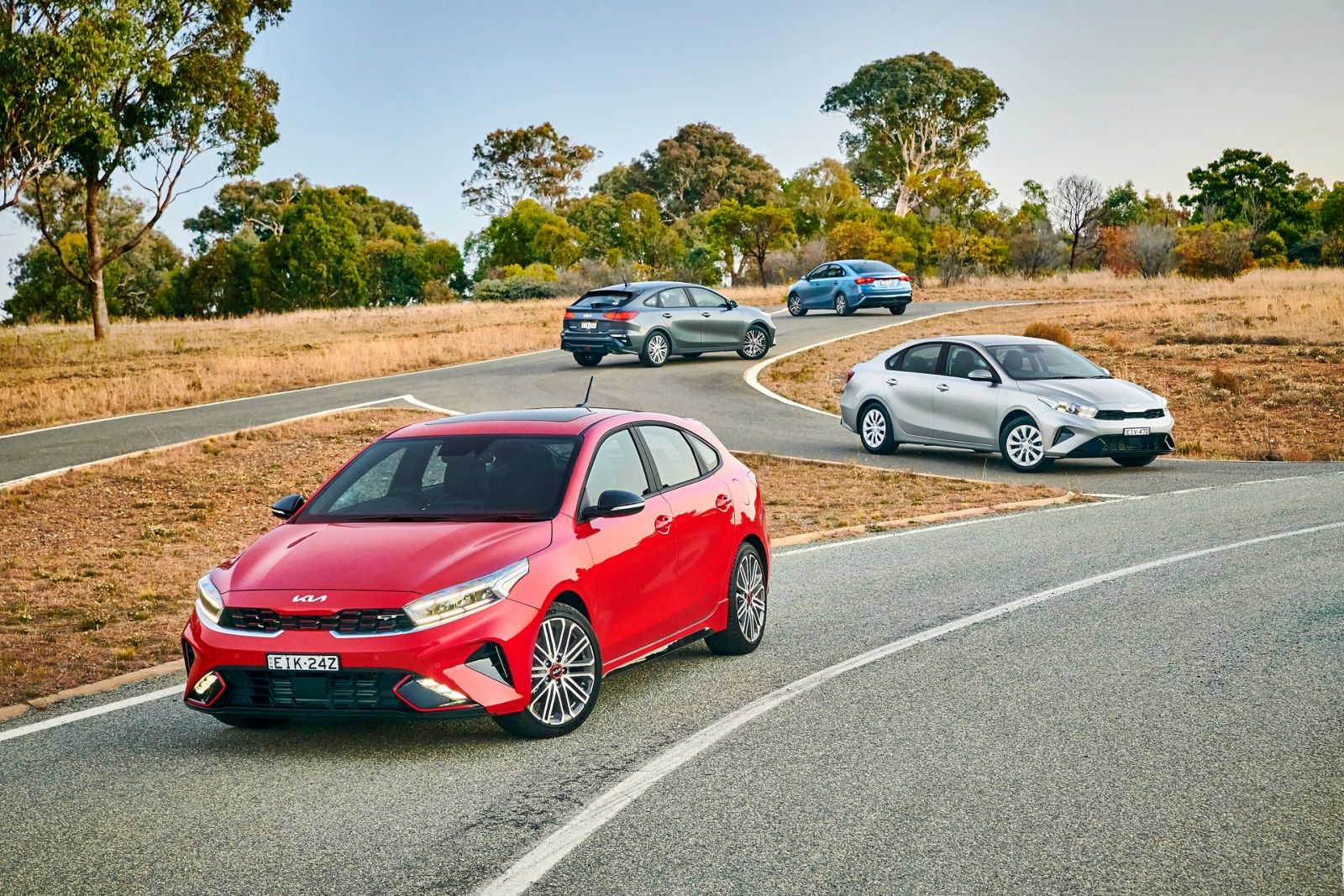 Kia Cerato 2022 ra mắt với 4 phiên bản, chờ ngày về Việt Nam