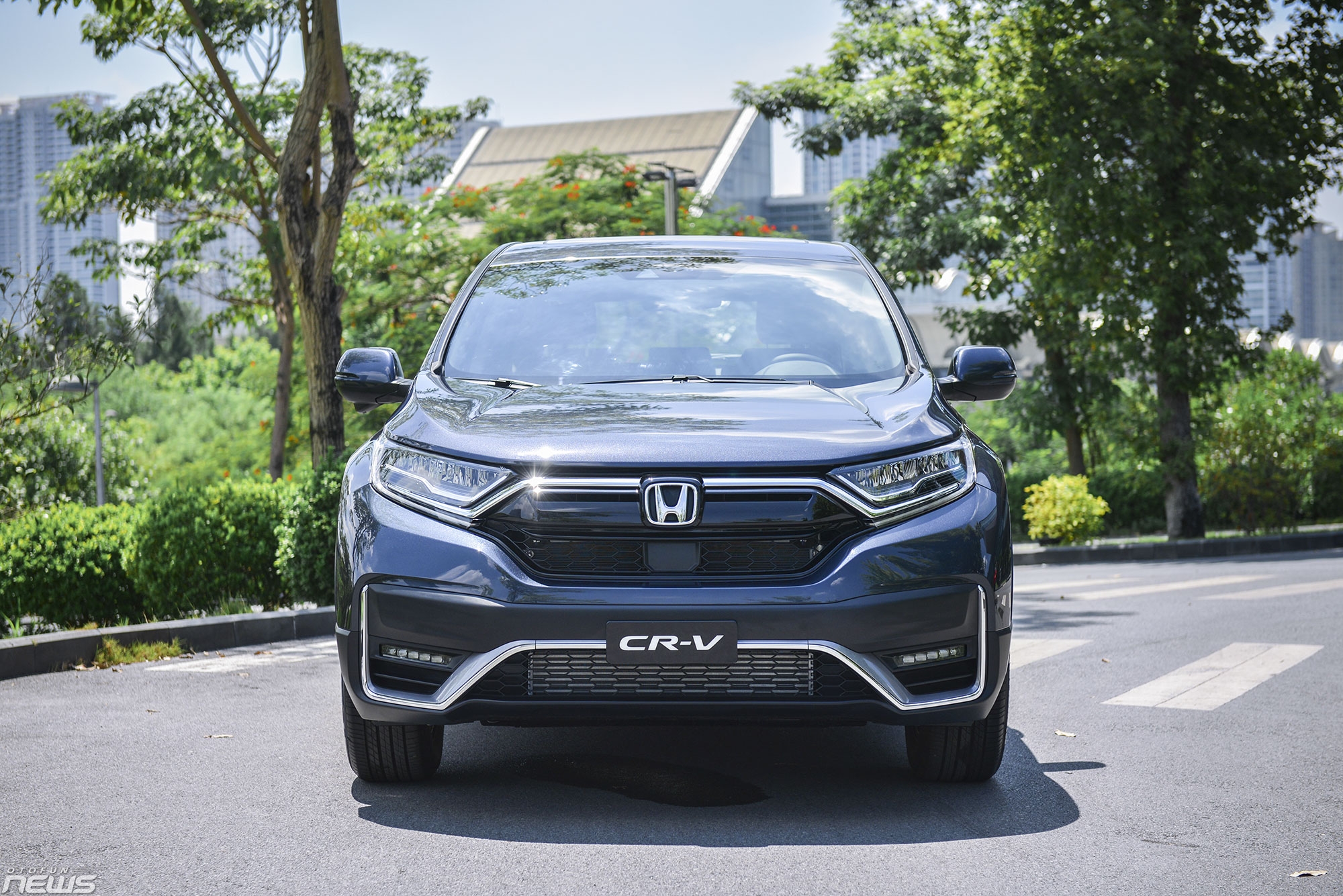 Honda CR-V giảm giá 'cực mạnh' lên tới 160 triệu đồng Honda CR-V giảm giá 'cực mạnh' lên tới 160 triệu đồng