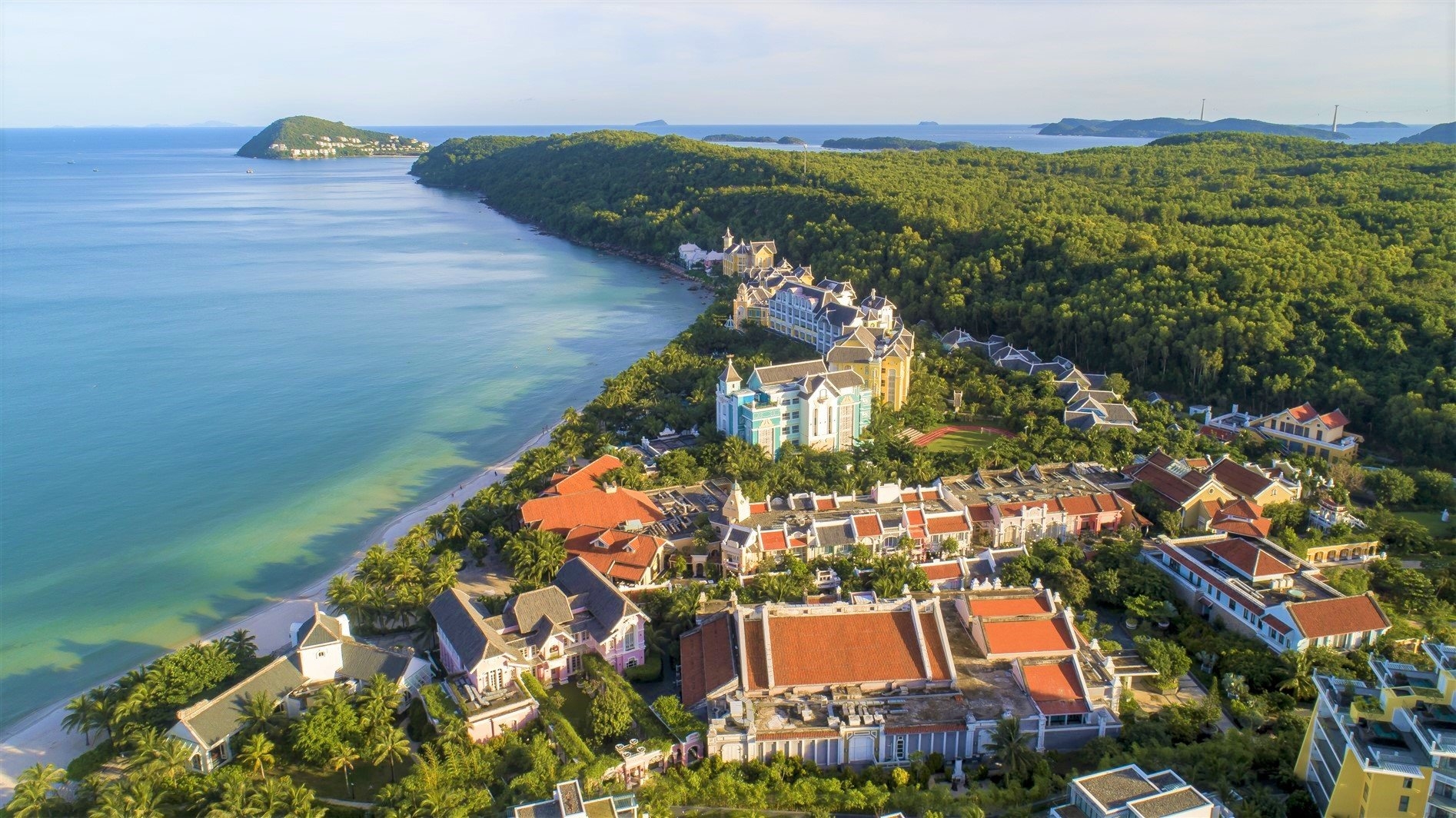 Bùng nổ cảm xúc với lễ ra quân dự án Sun Tropical Village ngày 27/8 Bùng nổ cảm xúc với lễ ra quân dự án Sun Tropical Village ngày 27/8