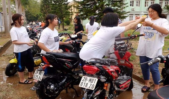 Người lan tỏa ước mơ cho học sinh khó khăn vươn lên trong học tập