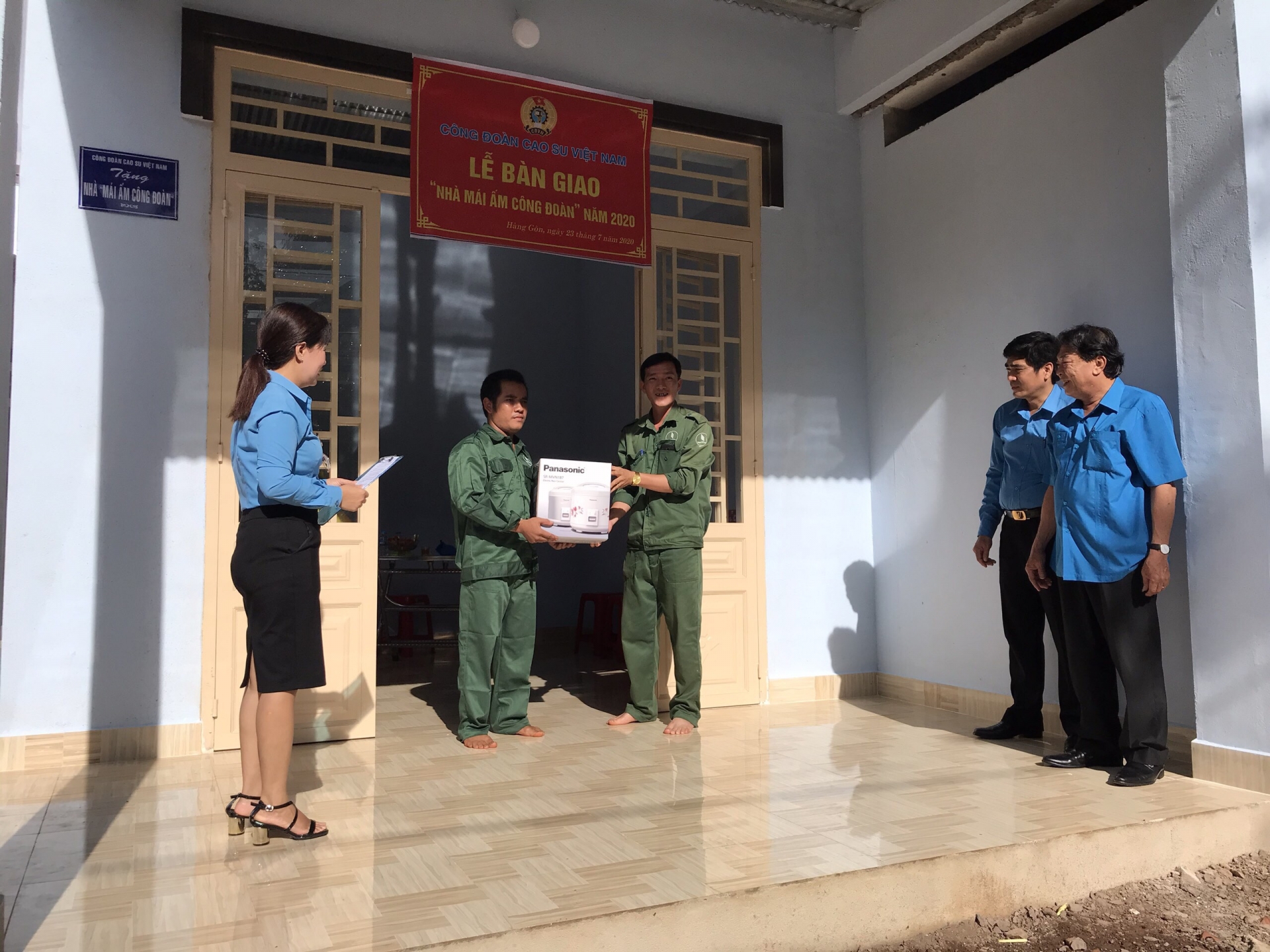 Công đoàn là tổ ấm, là người bạn đáng tin cậy của người lao động