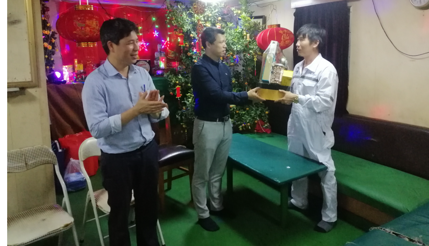 Làm rõ tính ưu việt trong chế độ đãi ngộ sĩ quan, thuyền viên để thu hút nguồn nhân lực Làm rõ tính ưu việt trong chế độ đãi ngộ sĩ quan, thuyền viên để thu hút nguồn nhân lực