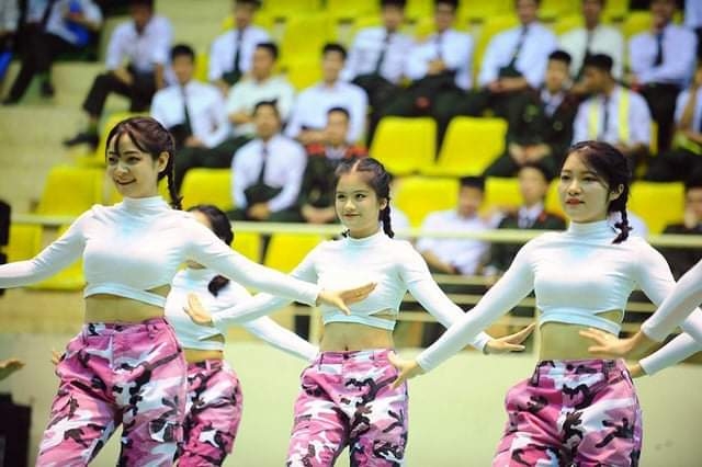 Thi dân vũ hưởng ứng Tháng Công nhân năm 2022 Thi dân vũ hưởng ứng Tháng Công nhân năm 2022