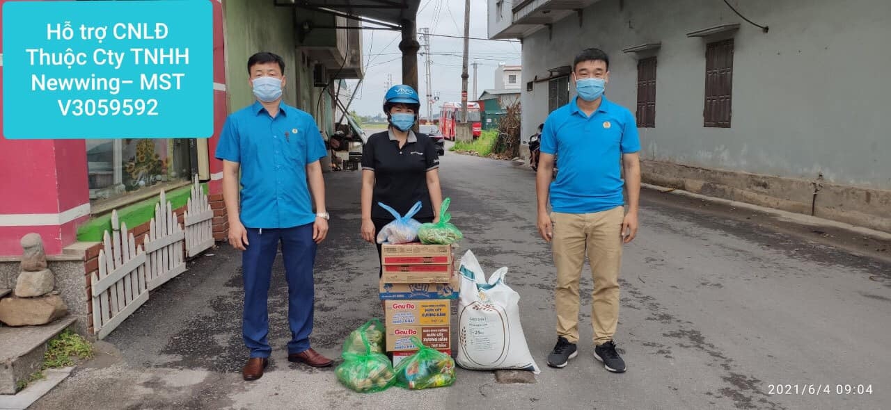 “Cháy máy”, “bỏng da” để cứu trợ công nhân khỏi thiếu đói vì dịch bệnh “Cháy máy”, “bỏng da” để cứu trợ công nhân khỏi thiếu đói vì dịch bệnh