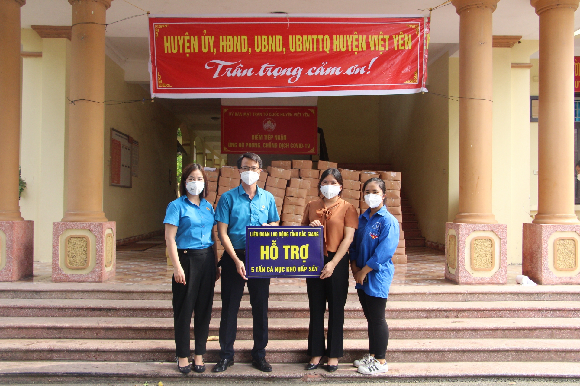 "Vẫn còn hàng chục nghìn công nhân cần chúng tôi giúp đỡ"