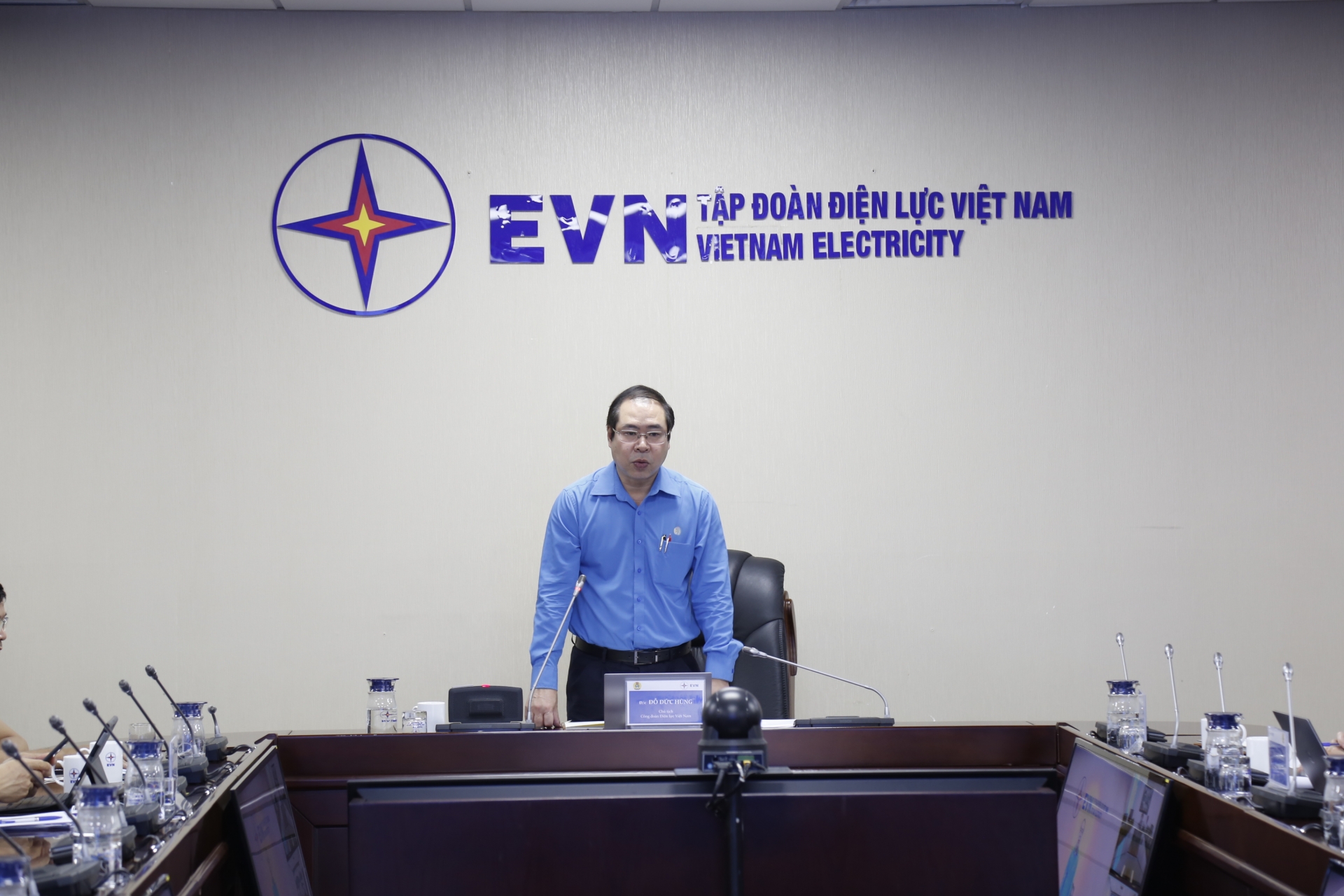 Công đoàn ĐLVN: Nhiều chỉ tiêu đạt và vượt kế hoạch cả năm Tổng LĐLĐ Việt Nam giao Công đoàn ĐLVN: Nhiều chỉ tiêu đạt và vượt kế hoạch cả năm Tổng LĐLĐ Việt Nam giao