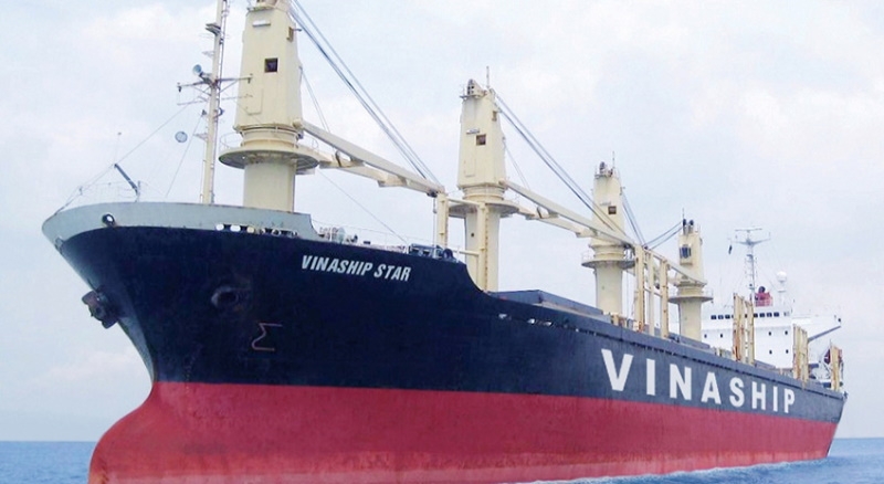 Người vui sau cùng trên chuyến xe đưa thuyền viên trở về nhà Người vui sau cùng trên chuyến xe đưa thuyền viên trở về nhà