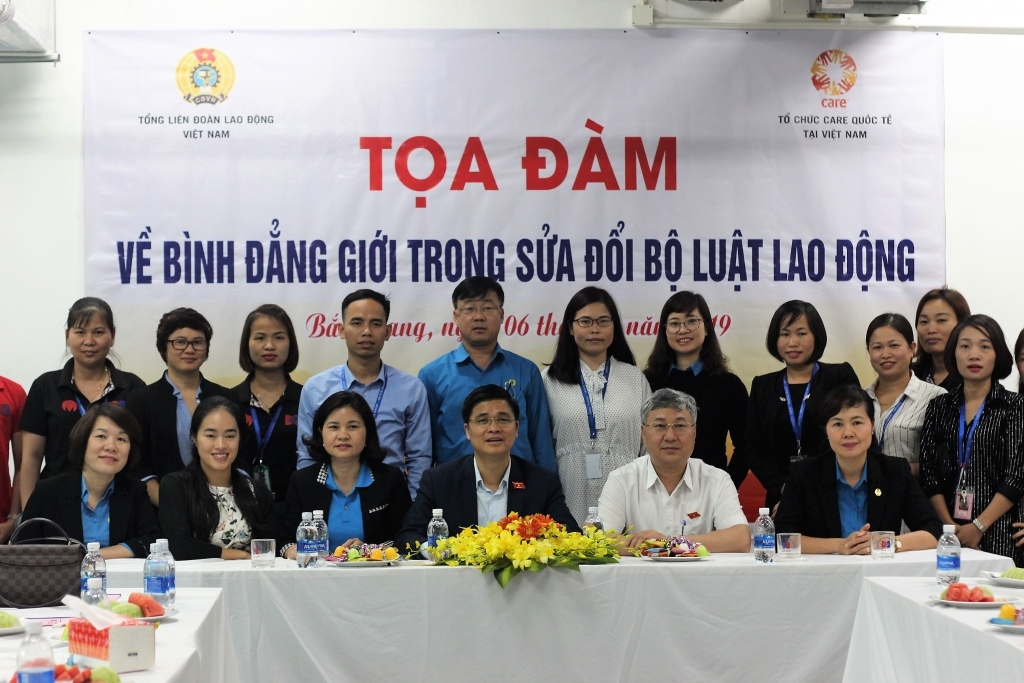 Quấy rối tình dục có thể bị sa thải, chấm dứt hợp đồng lao động Quấy rối tình dục có thể bị sa thải, chấm dứt hợp đồng lao động