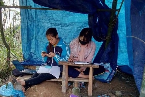 Học online: Nhiều phàn nàn nhưng không thể khác Học online: Nhiều phàn nàn nhưng không thể khác