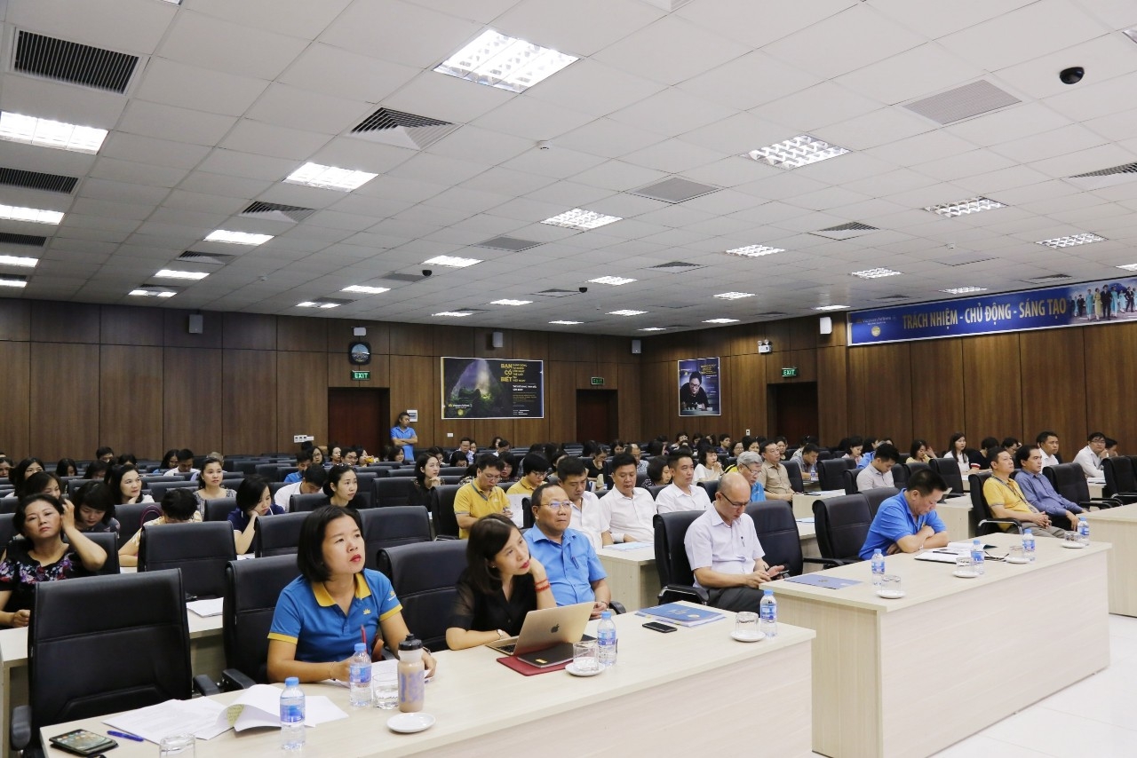 Nâng cao chất lượng tổ chức, quản lý đoàn viên, nghiệp vụ của cán bộ công đoàn nang cao chat luong to chuc quan ly doan vien nghiep vu cua can bo cong doan