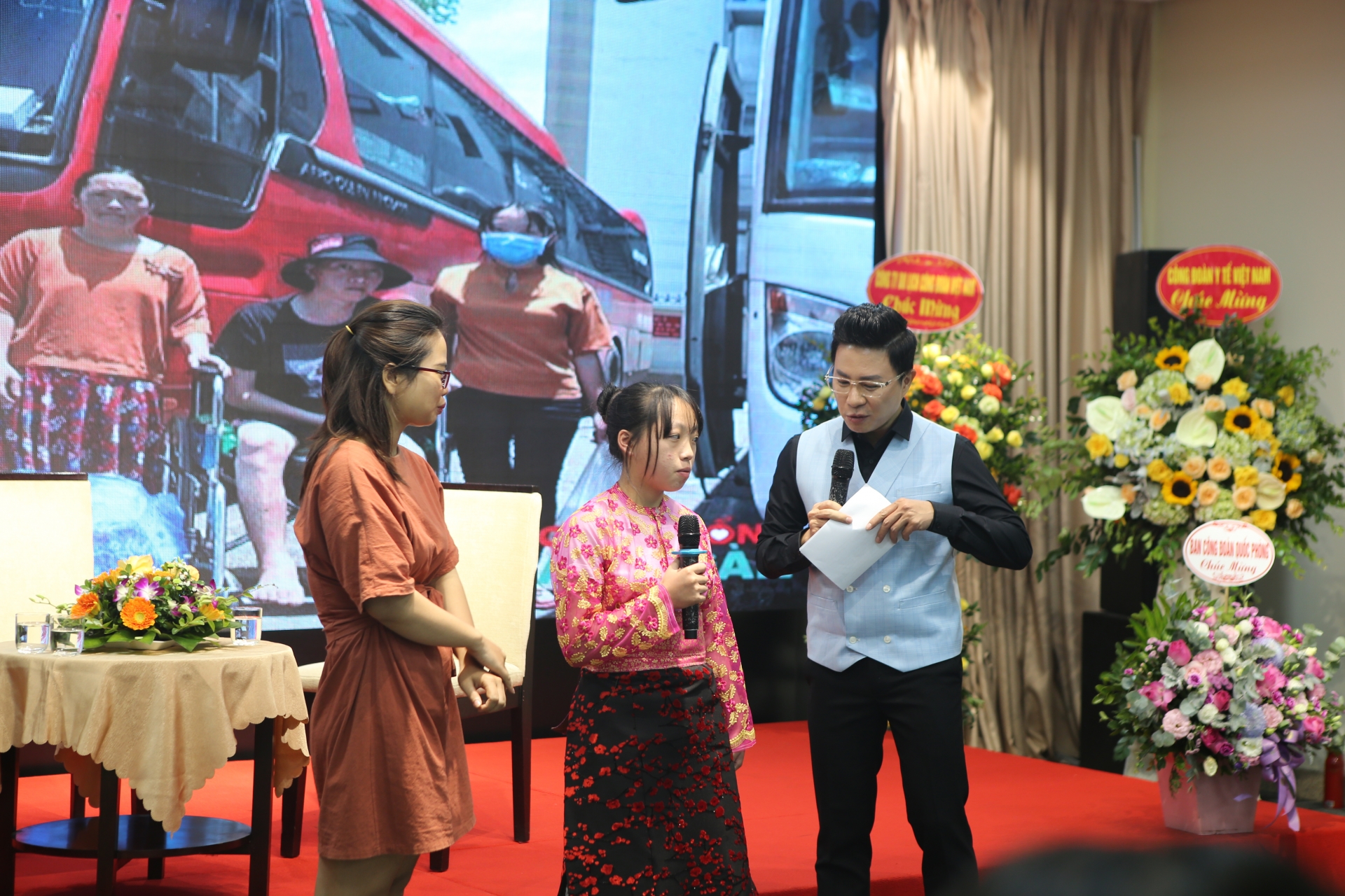 “Nghề Công đoàn đã chọn tôi” “Nghề Công đoàn đã chọn tôi”
