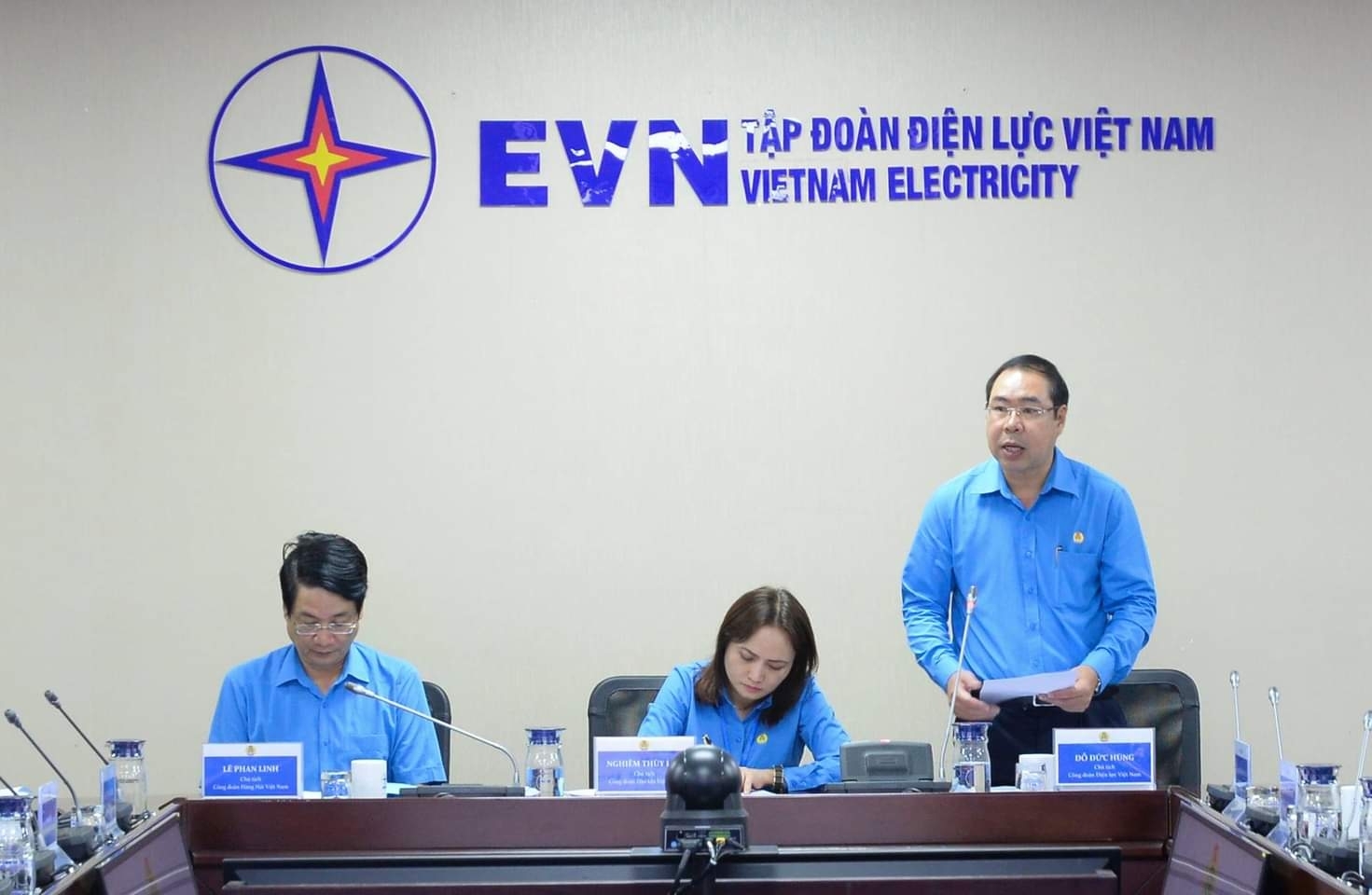 Thưởng an toàn và phụ cấp đặc thù đi biển - Chiếm tỷ lệ nhỏ nhưng ý nghĩa lớn Thưởng an toàn và phụ cấp đặc thù đi biển - Chiếm tỷ lệ nhỏ nhưng ý nghĩa lớn