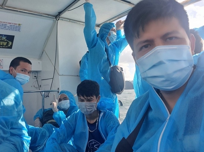 Hàng nghìn thuyền viên sẽ được tiêm vắc xin phòng Covid-19 Hàng nghìn thuyền viên sẽ được tiêm vắc xin phòng Covid-19