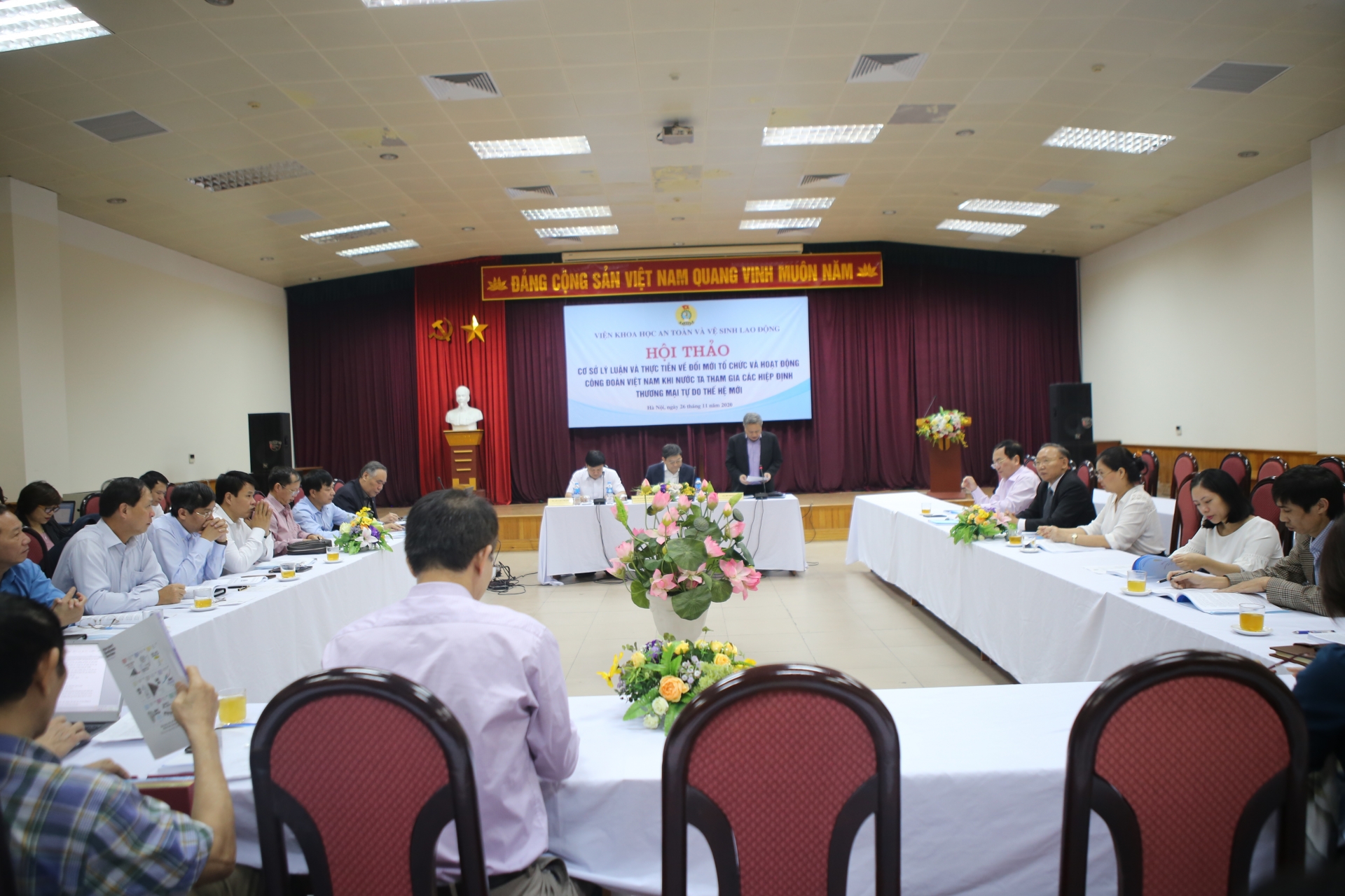 Công đoàn Việt Nam: Đổi mới thế nào khi không là đại diện duy nhất của người lao động Công đoàn Việt Nam: Đổi mới thế nào khi không là đại diện duy nhất của người lao động