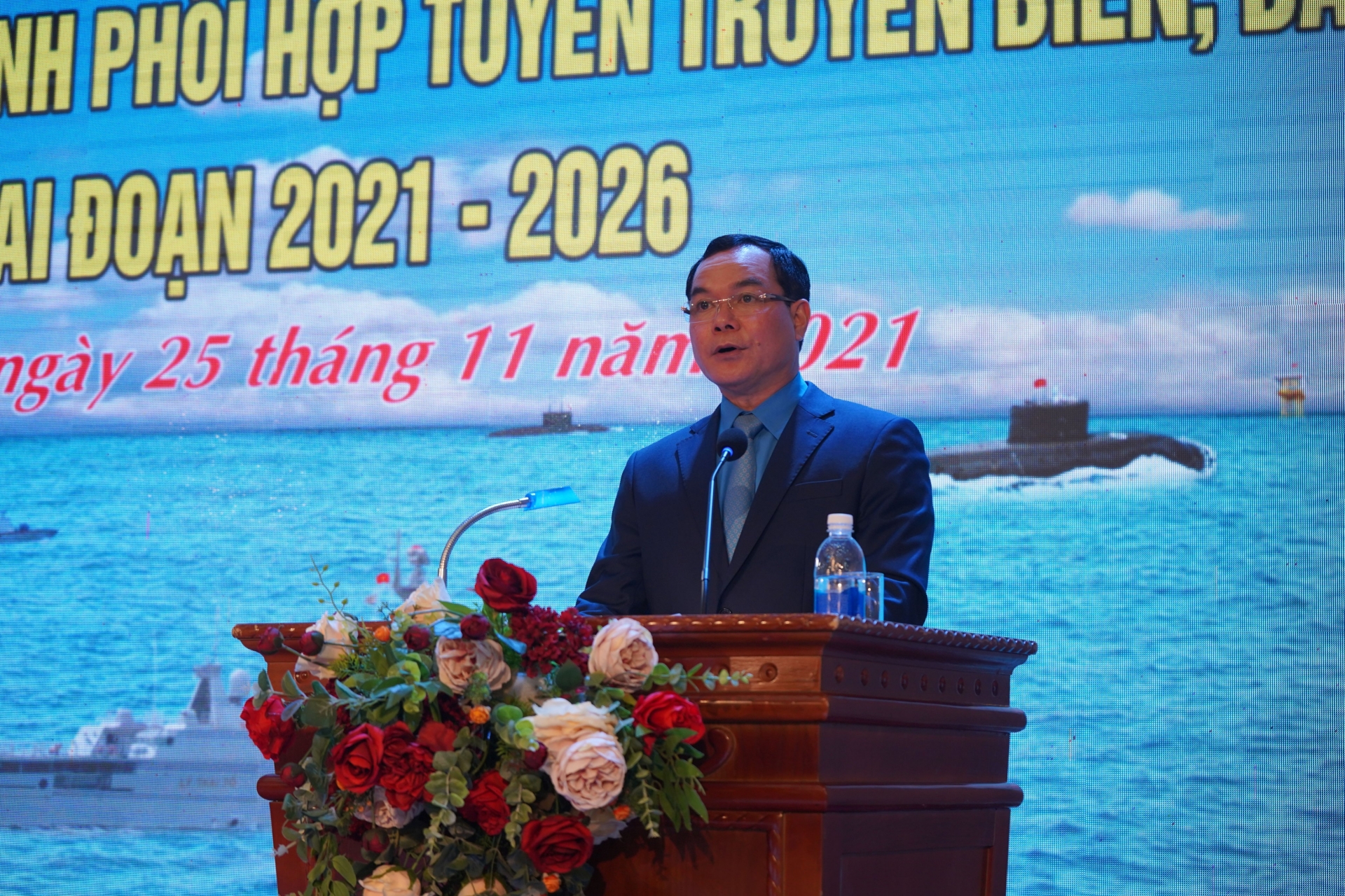 Phối hợp tuyên truyền biển đảo xây dựng tổ chức Công đoàn trong Quân chủng Hải quân và