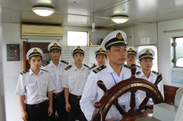 Thu hút thuyền viên cần chính sách đặc thù và uy tín của chủ tàu Thu hút thuyền viên cần chính sách đặc thù và uy tín của chủ tàu