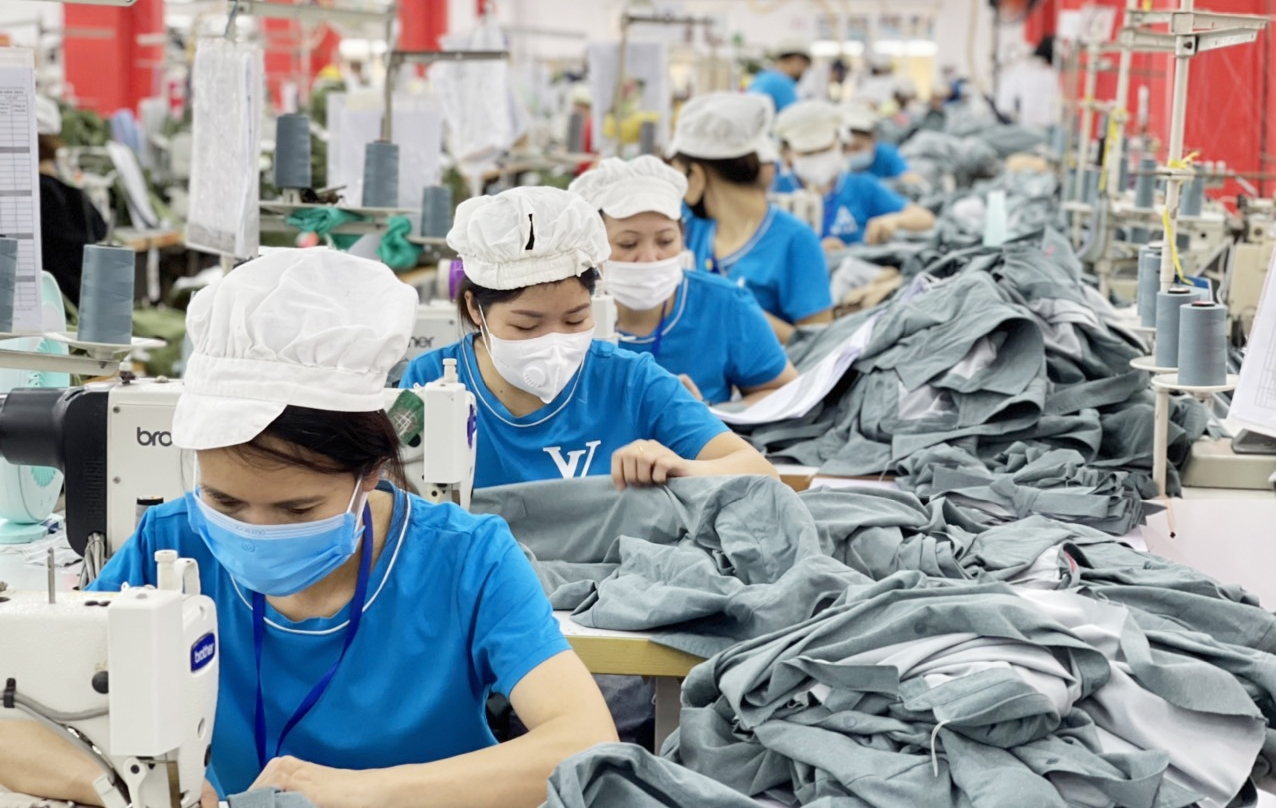 Thưởng Tết cao nhất ở Nghệ An 100 triệu đồng