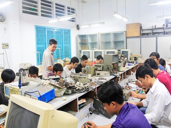 Tăng cường đào tạo nghề cho lao động trong doanh nghiệp nhỏ và vừa Tăng cường đào tạo nghề cho lao động trong doanh nghiệp nhỏ và vừa