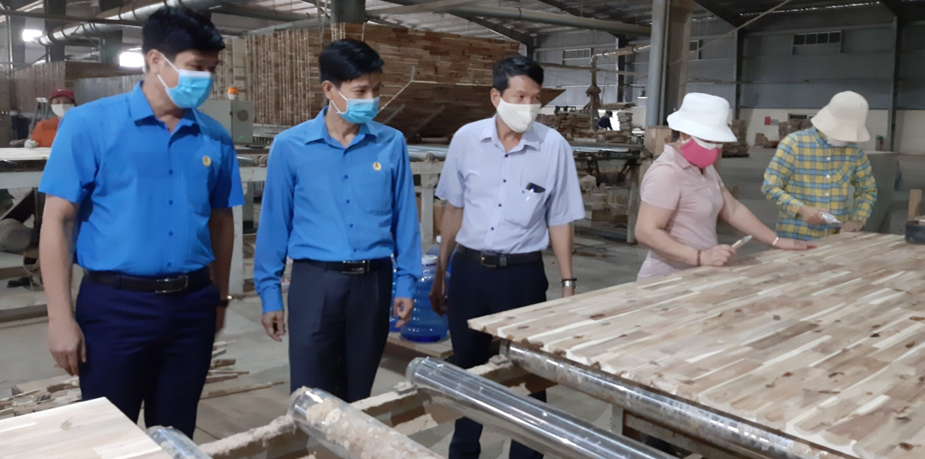 Tăng cường phòng, chống dịch bệnh Covid-19 tại các khu công nghiệp, khu kinh tế