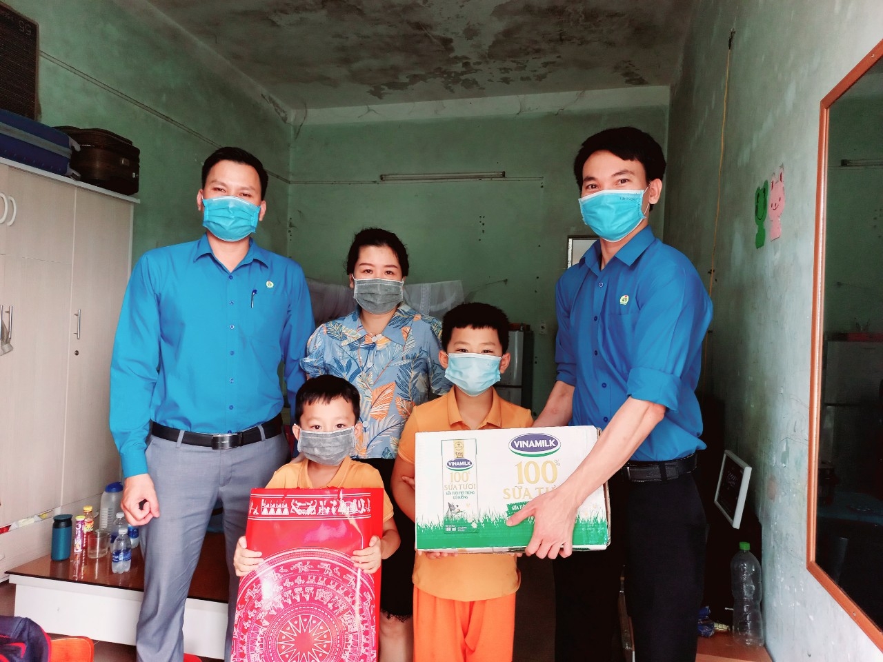 Công đoàn Hà Tĩnh đưa Tết Trung thu đến với con đoàn viên, người lao động