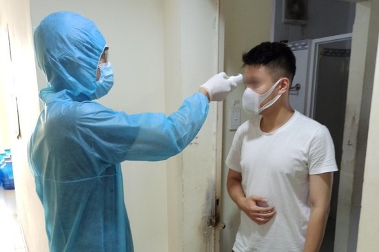 Thủ tướng giao Bộ Y tế nghiên cứu 6 ý kiến của các nhà khoa học về chống dịch Covid-19 Thủ tướng giao Bộ Y tế nghiên cứu 6 ý kiến của các nhà khoa học về chống dịch Covid-19