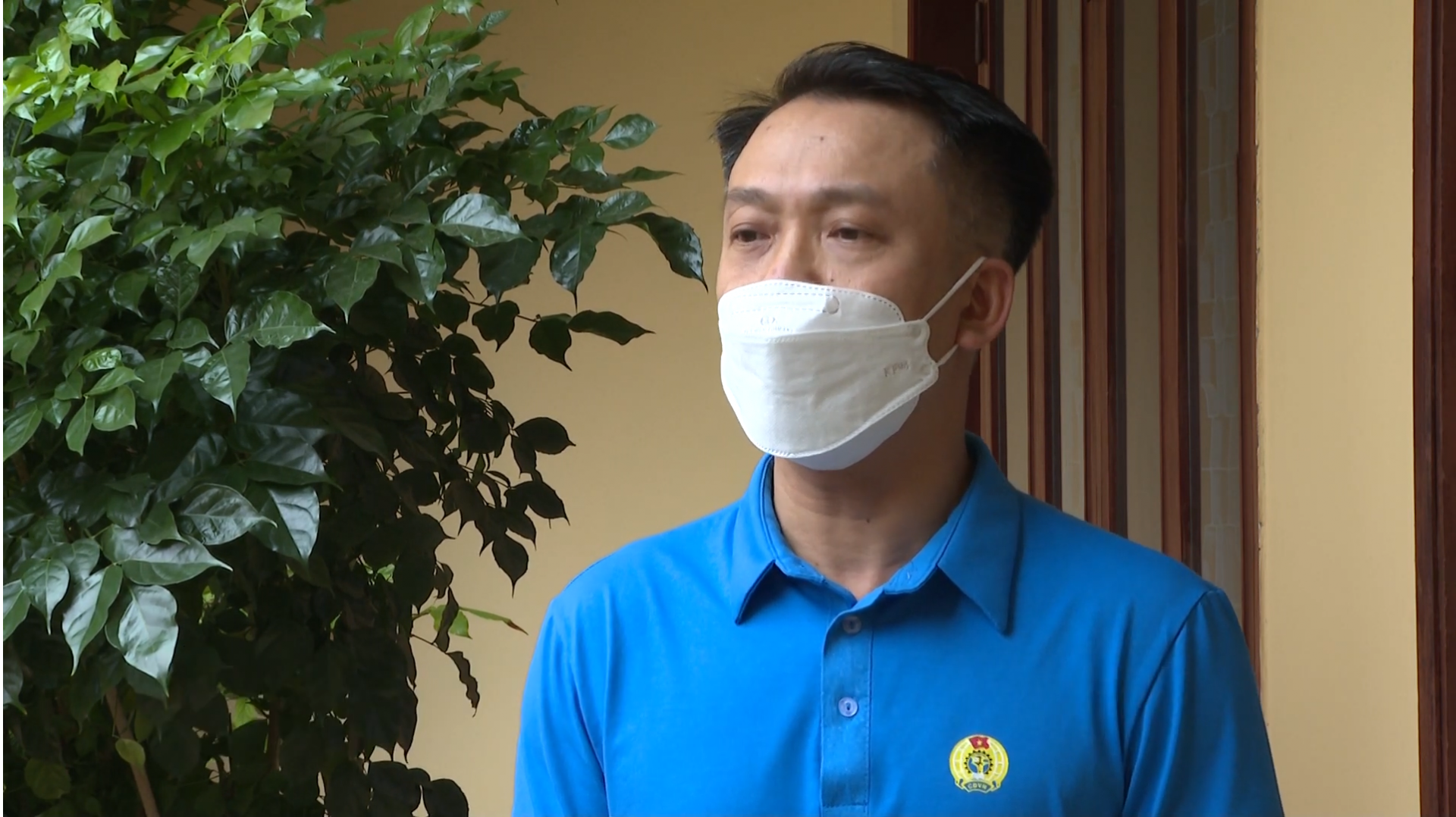 Công đoàn Nghệ An chi hỗ trợ khẩn cấp cho người lao động bị ảnh hưởng bởi dịch Covid-19 Công đoàn Nghệ An chi hỗ trợ khẩn cấp cho người lao động bị ảnh hưởng bởi dịch Covid-19